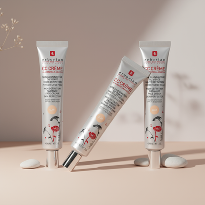 CC Crème à la Centella Asiatica Perfecteur de Teint Éclat SPF 25